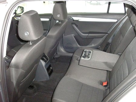 Škoda Octavia Kombi CNG, 2015 - pohled č. 11