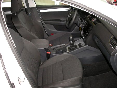 Škoda Octavia Kombi CNG, 2015 - pohled č. 12