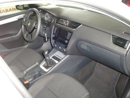 Škoda Octavia Kombi CNG, 2015 - pohled č. 13