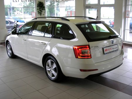 Škoda Octavia Kombi CNG, 2015 - pohled č. 5