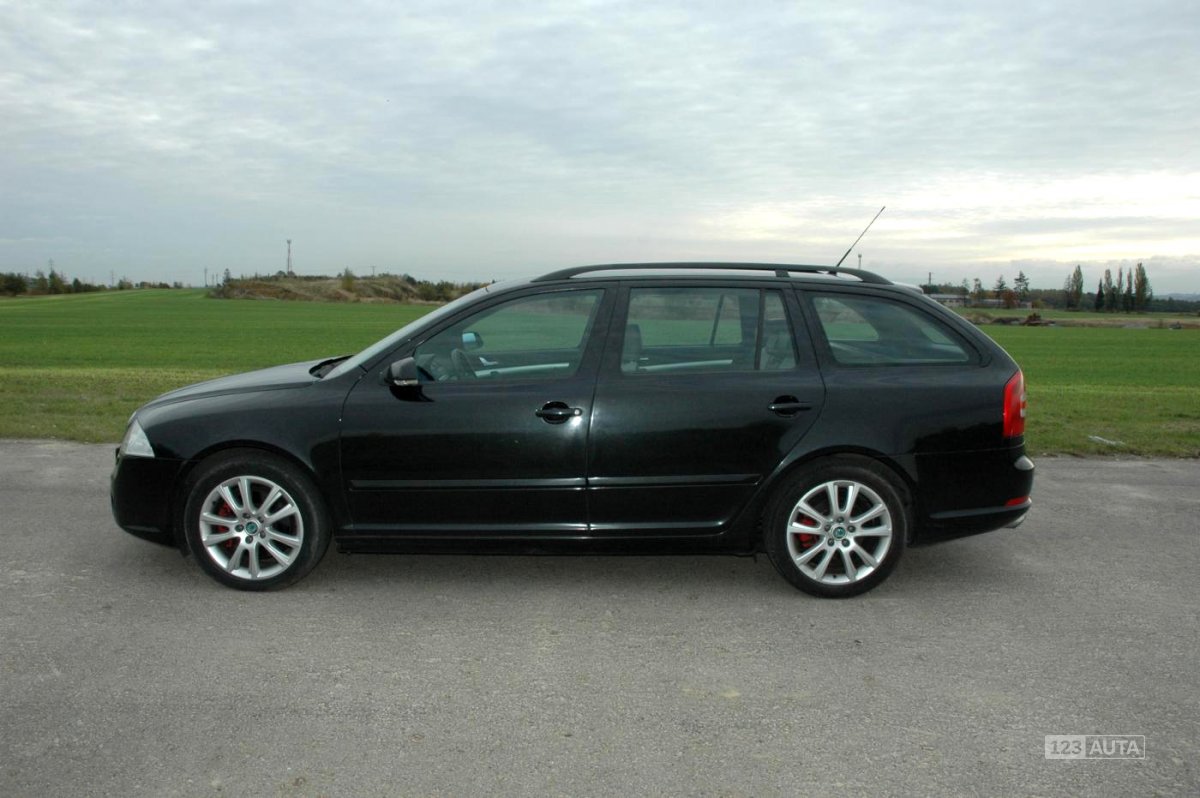 Škoda Octavia RS, 2007 - pohled č. 4
