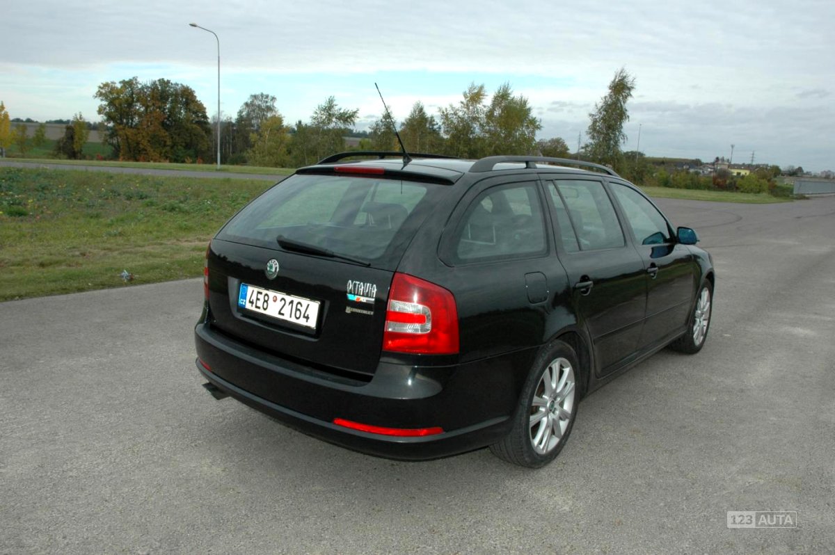 Škoda Octavia RS, 2007 - pohled č. 7