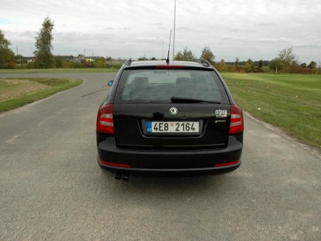 Škoda Octavia RS, 2007 - pohled č. 6