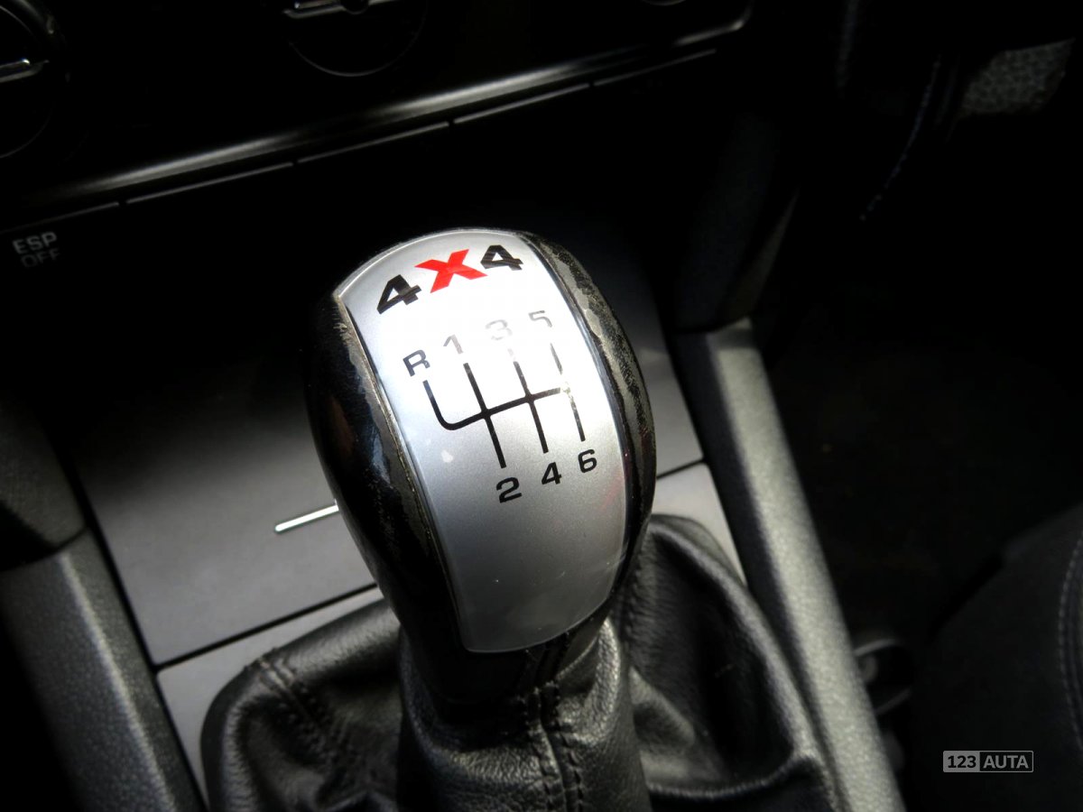 Škoda Octavia Scout, 2008 - pohled č. 13