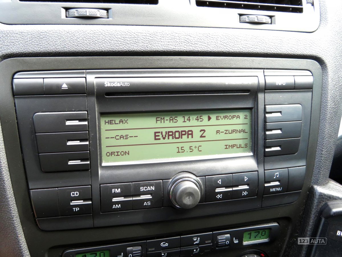 Škoda Octavia Scout, 2008 - pohled č. 14