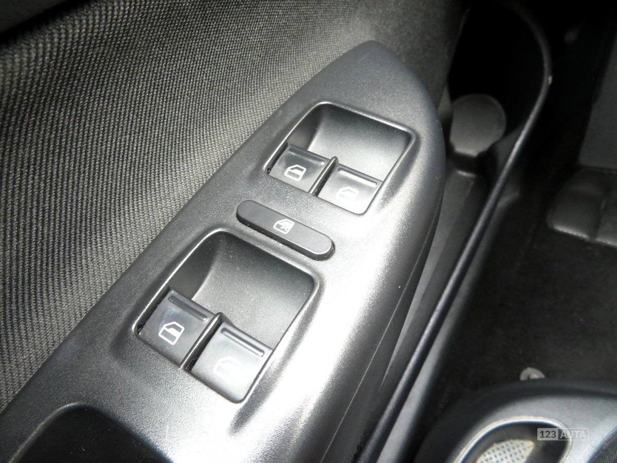 Škoda Octavia Scout, 2008 - pohled č. 19