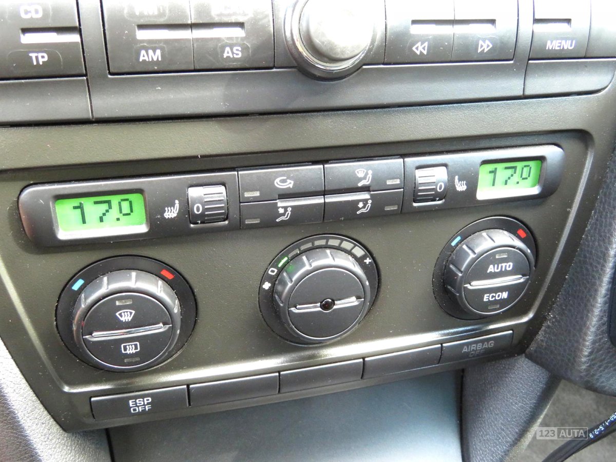 Škoda Octavia Scout, 2008 - pohled č. 21