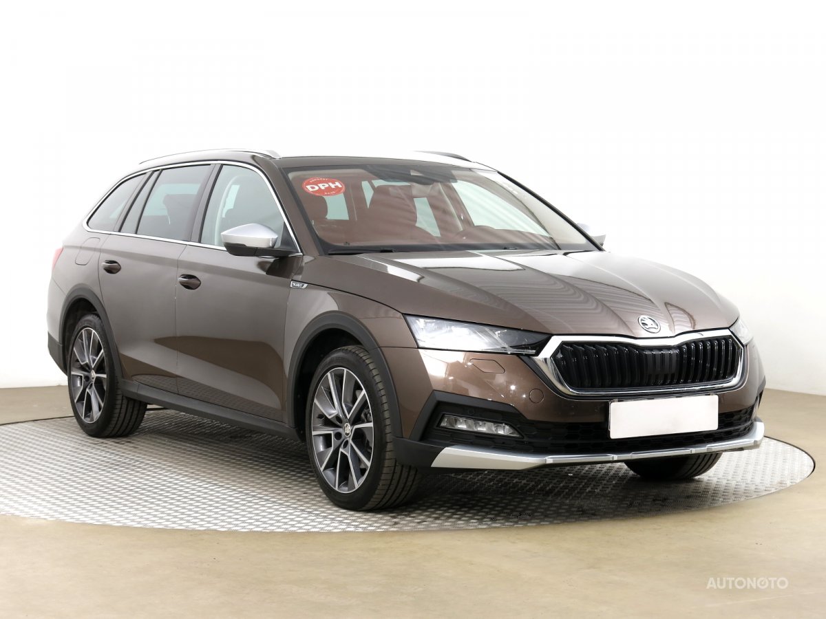 Škoda Octavia Scout, 2021 - celkový pohled
