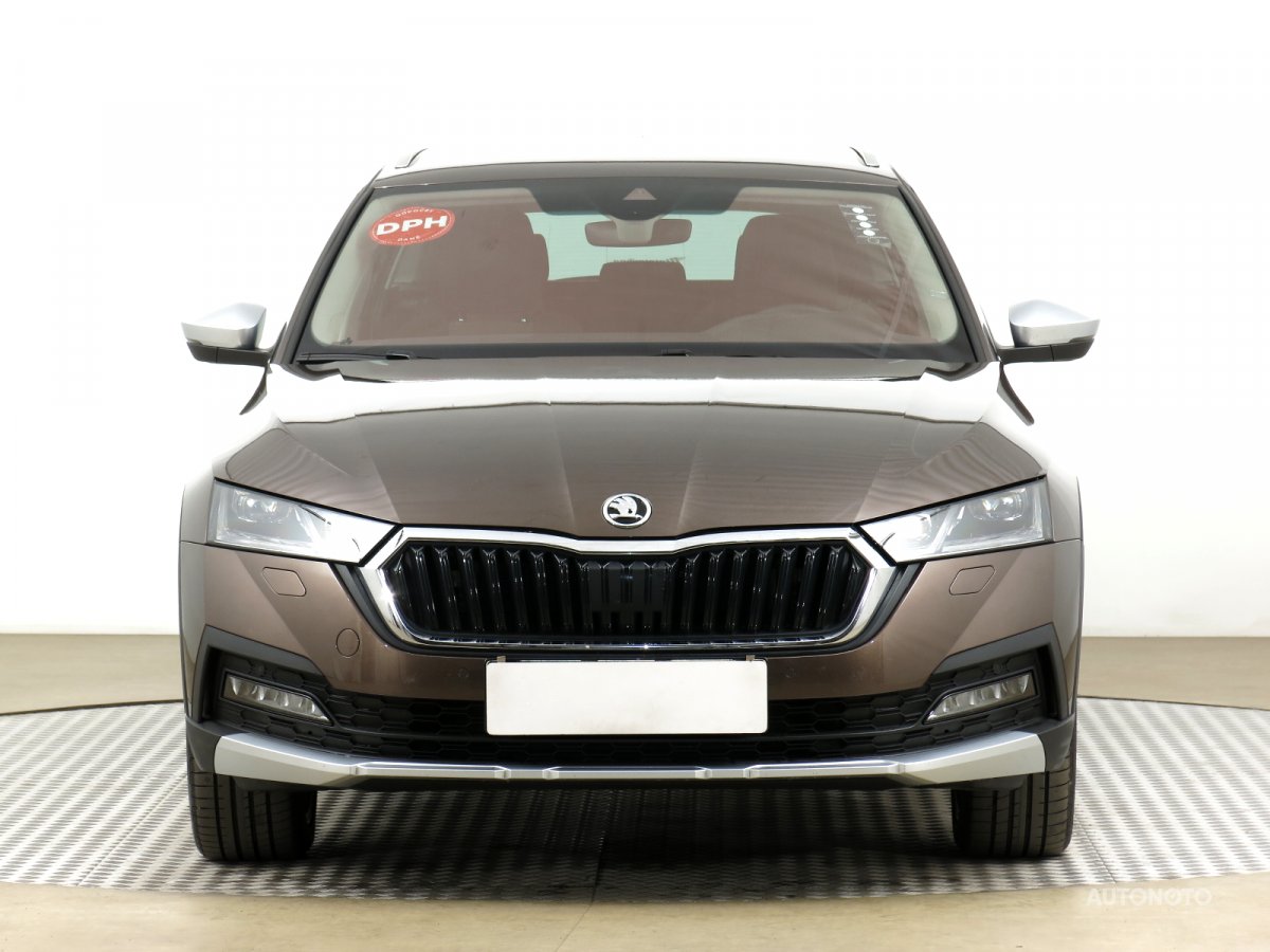 Škoda Octavia Scout, 2021 - pohled č. 2