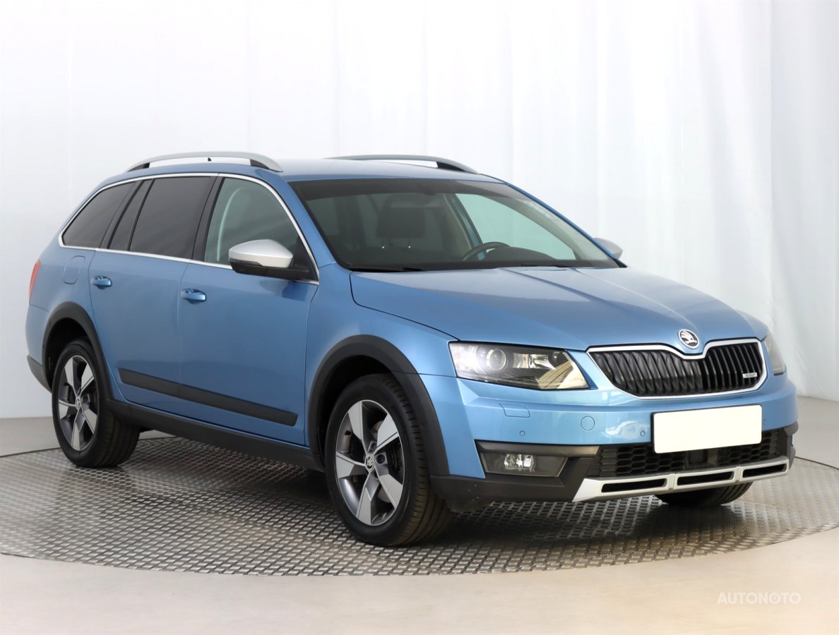 Škoda Octavia Scout, 2014 - celkový pohled
