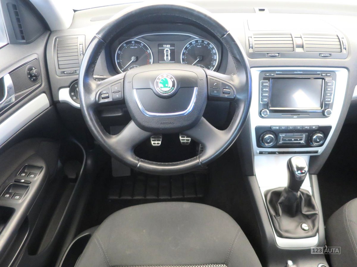 Škoda Octavia Scout, 2011 - pohled č. 9