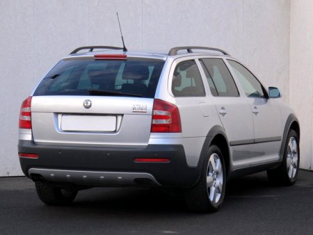 Škoda Octavia Scout, 2008 - pohled č. 7