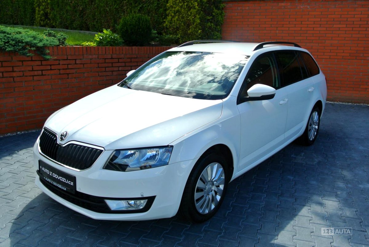 Škoda Octavia, 2013 - celkový pohled