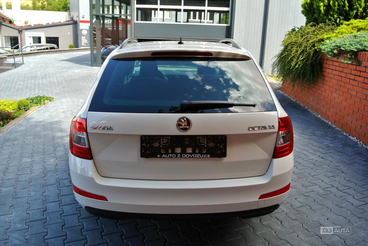 Škoda Octavia, 2013 - pohled č. 6