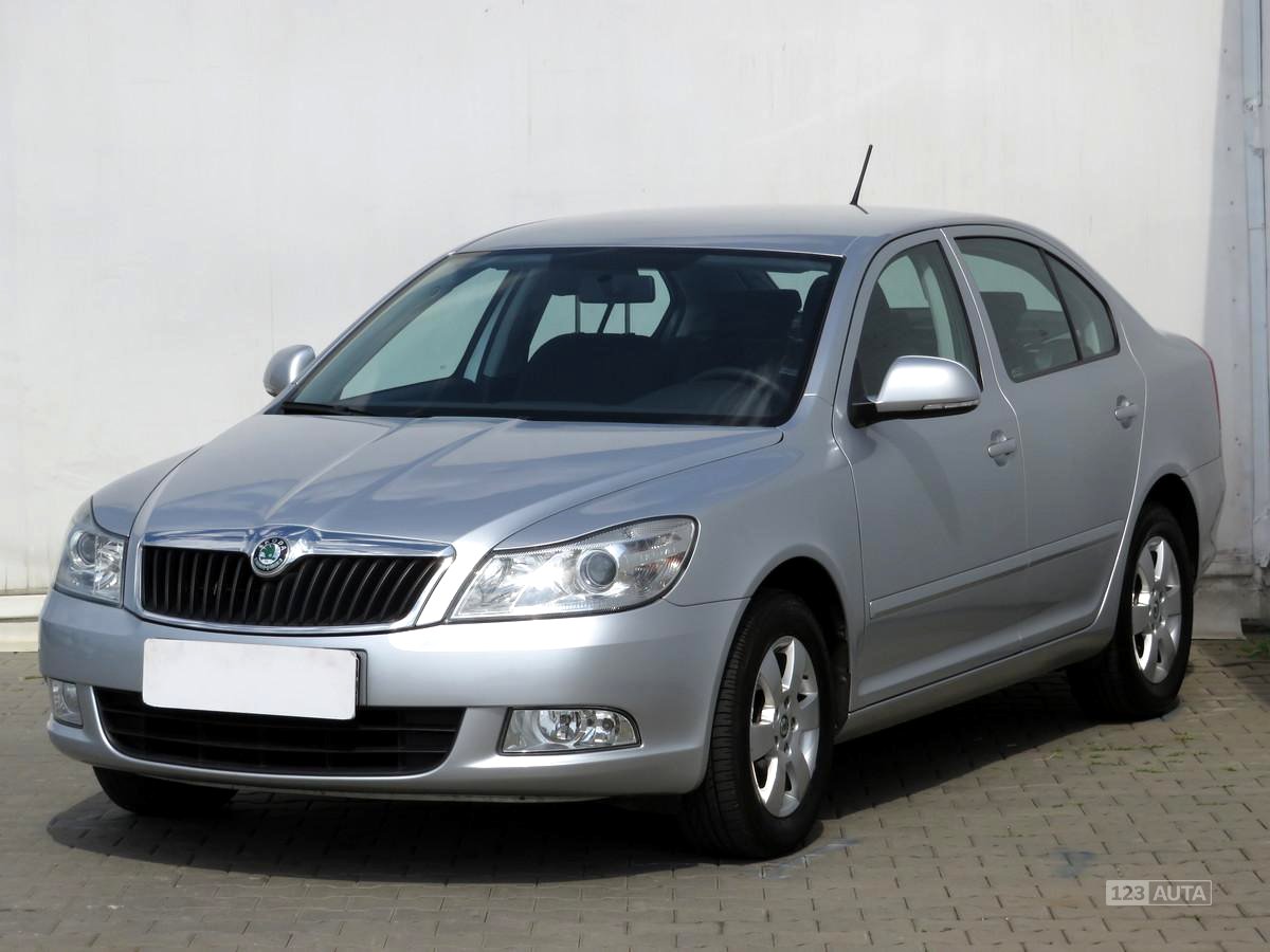 Škoda Octavia, 2012 - pohled č. 3