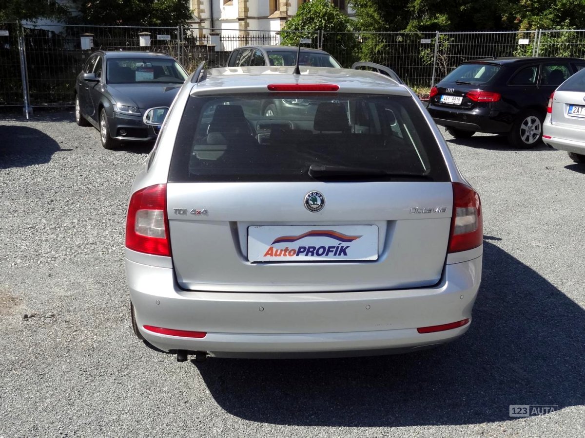Škoda Octavia, 2010 - pohled č. 3