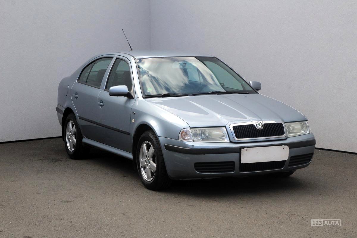 Škoda Octavia, 2001 - celkový pohled