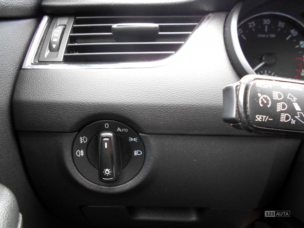 Škoda Octavia, 2014 - pohled č. 11