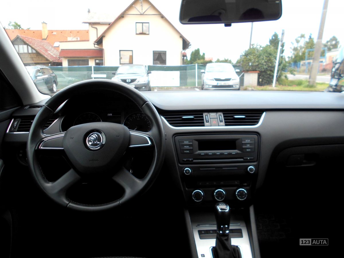 Škoda Octavia, 2014 - pohled č. 5