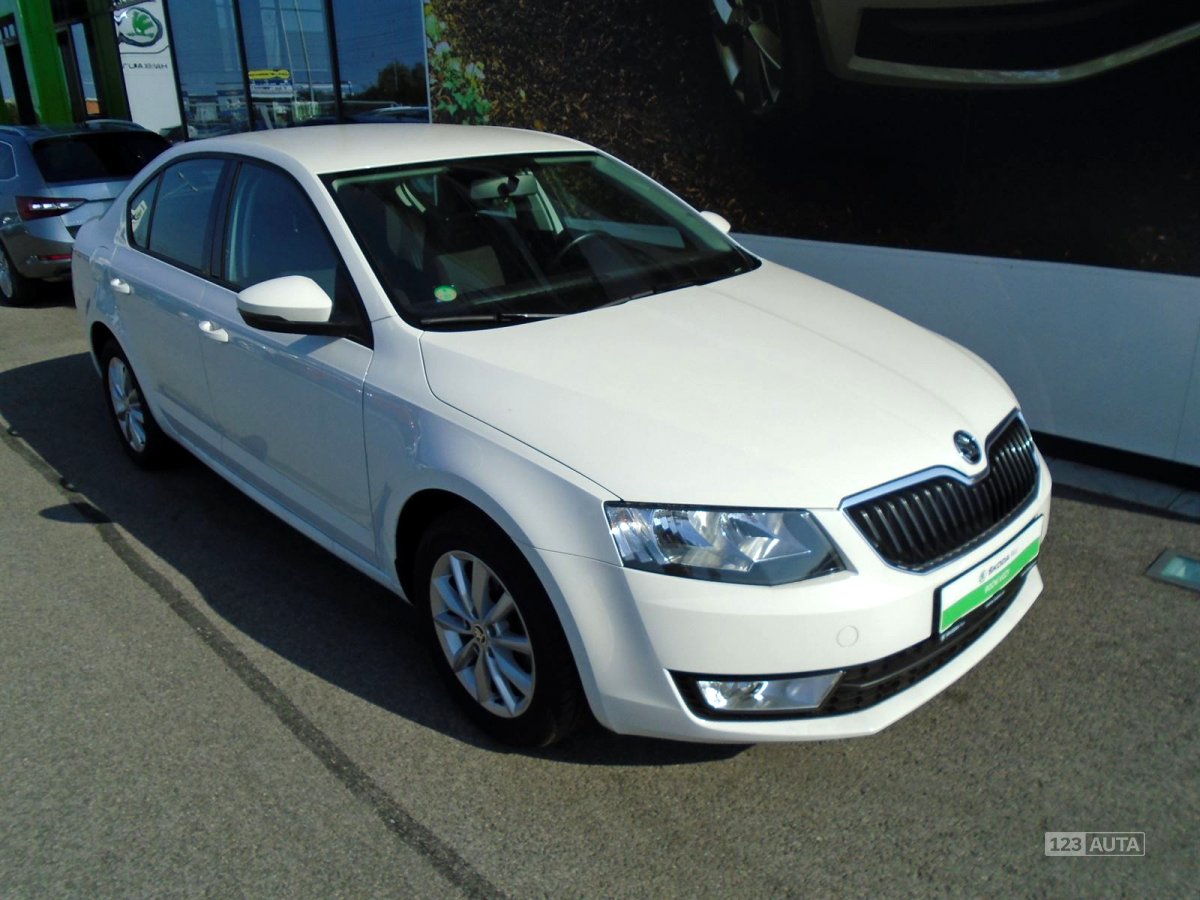 Škoda Octavia, 2016 - pohled č. 12