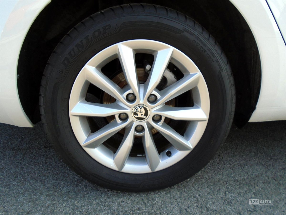 Škoda Octavia, 2016 - pohled č. 14