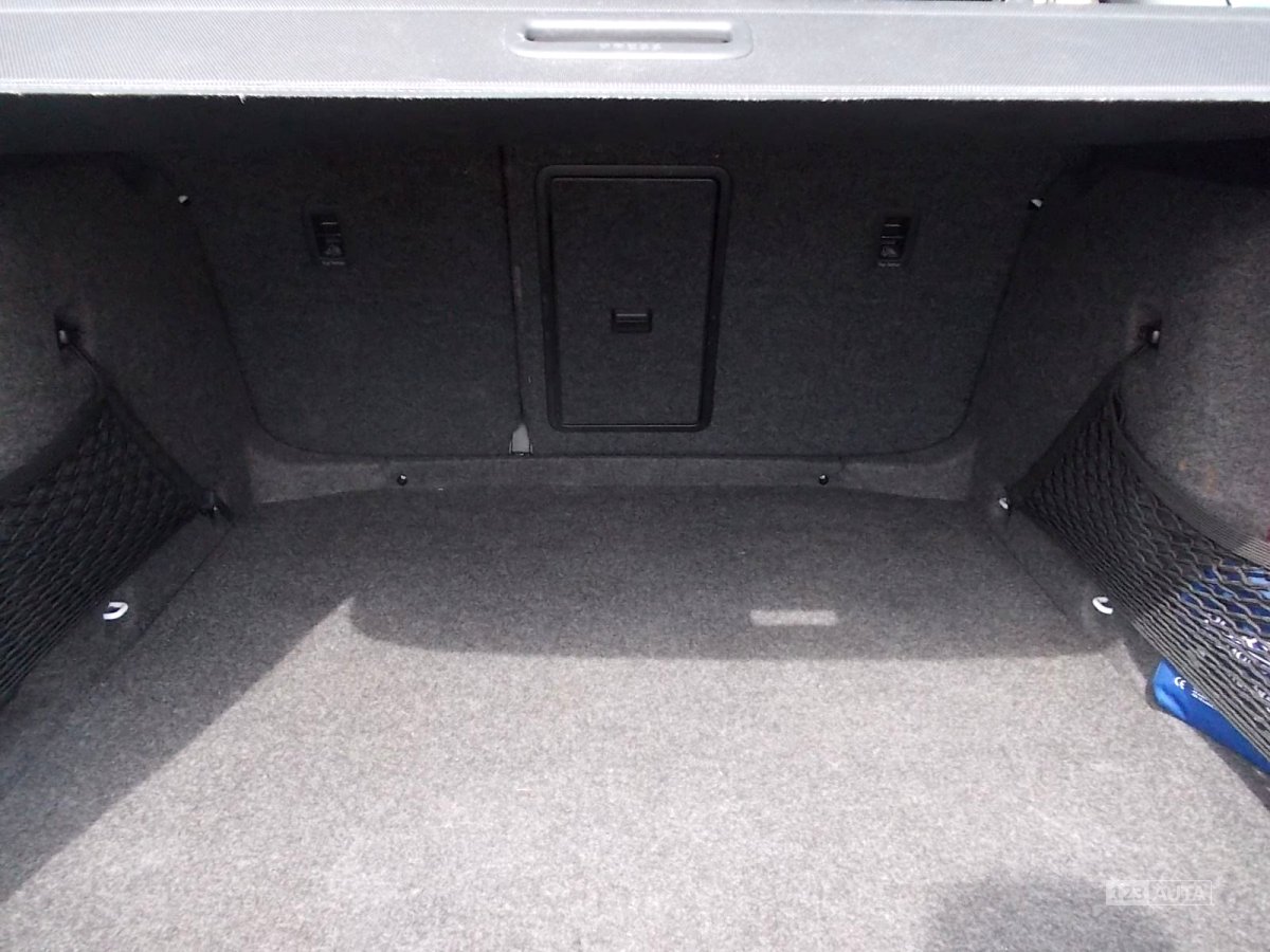 Škoda Octavia, 2013 - pohled č. 19