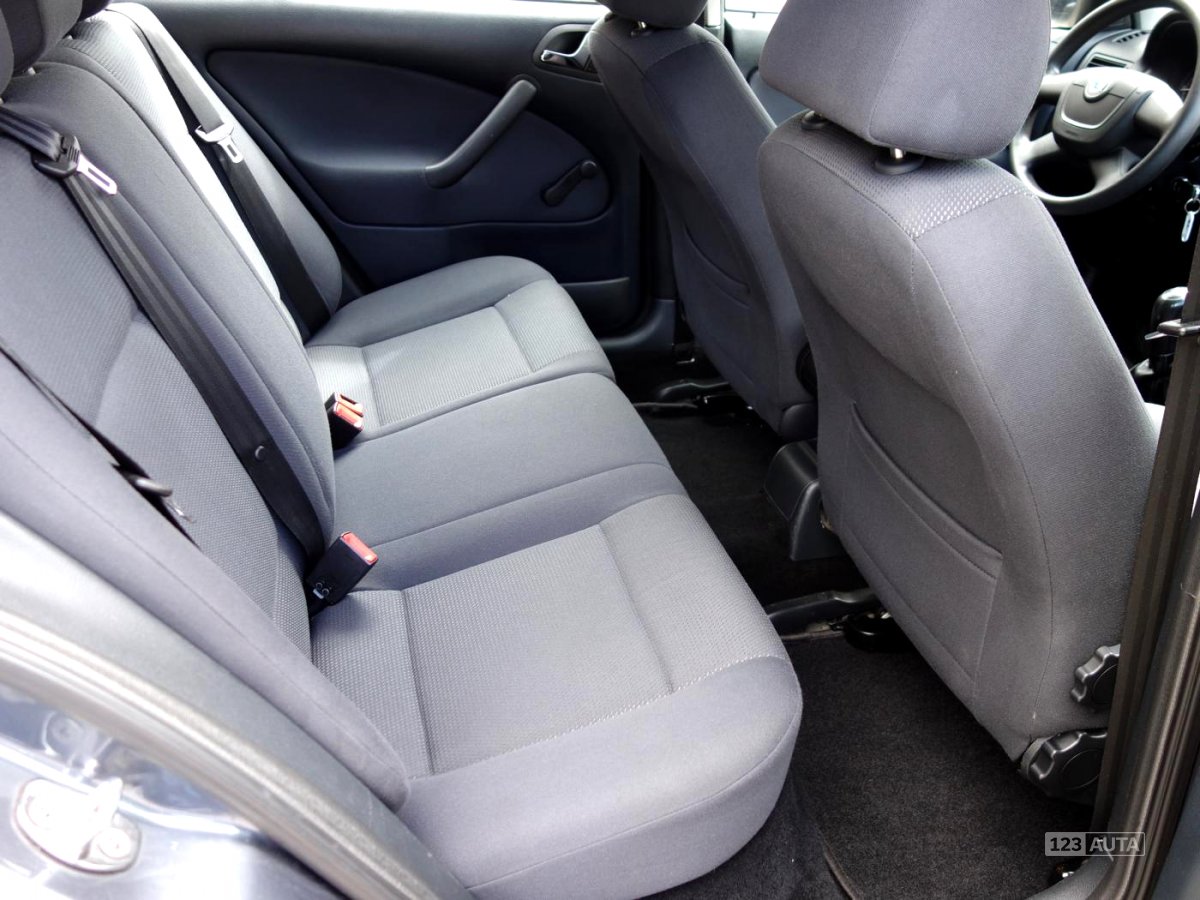 Škoda Octavia, 2009 - pohled č. 19