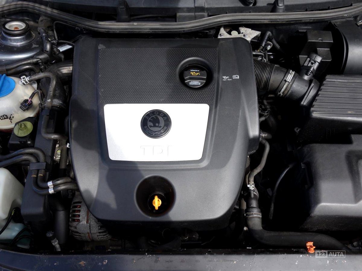 Škoda Octavia, 2009 - pohled č. 22