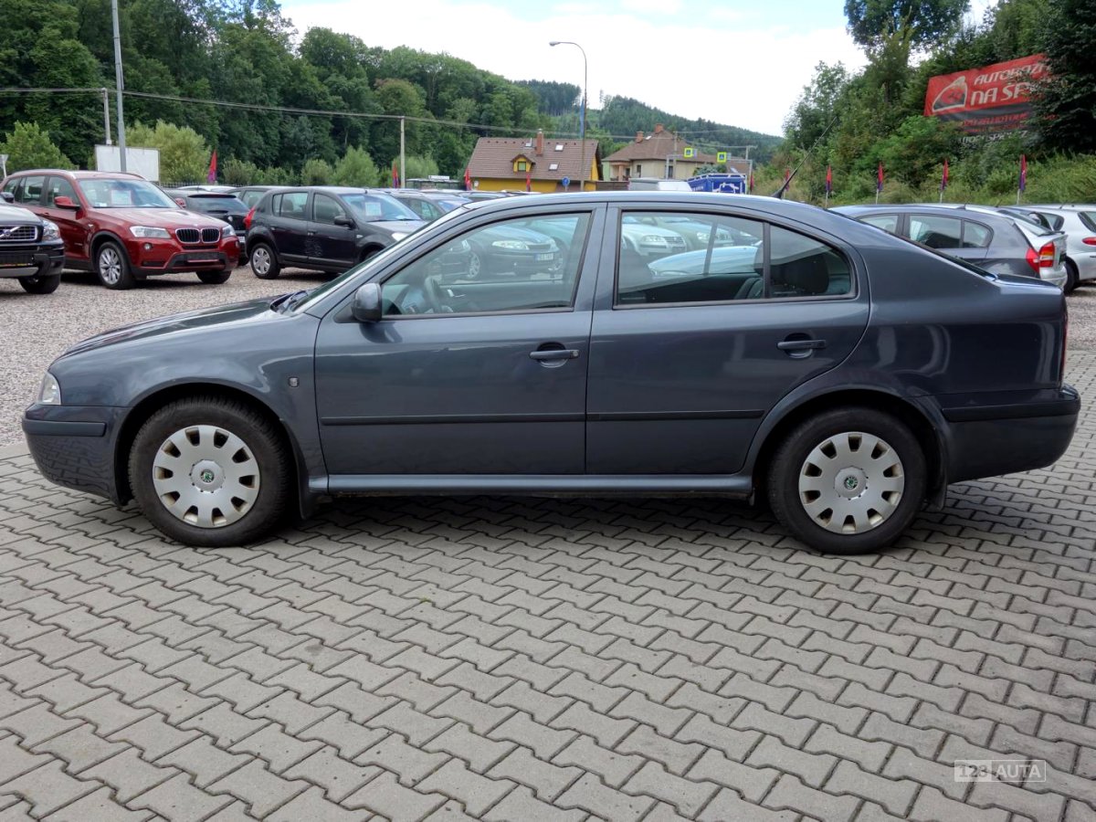 Škoda Octavia, 2009 - pohled č. 5