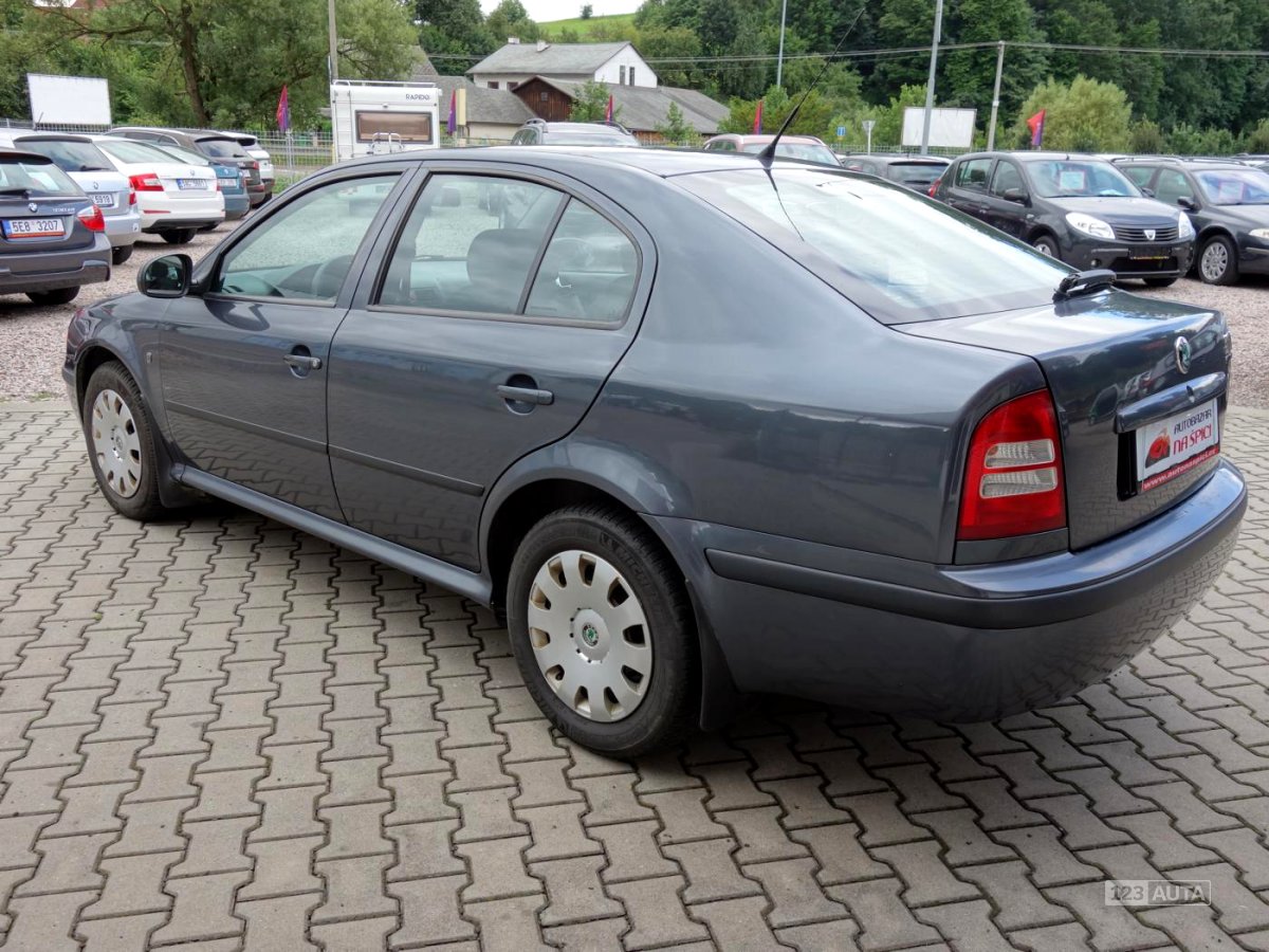 Škoda Octavia, 2009 - pohled č. 6