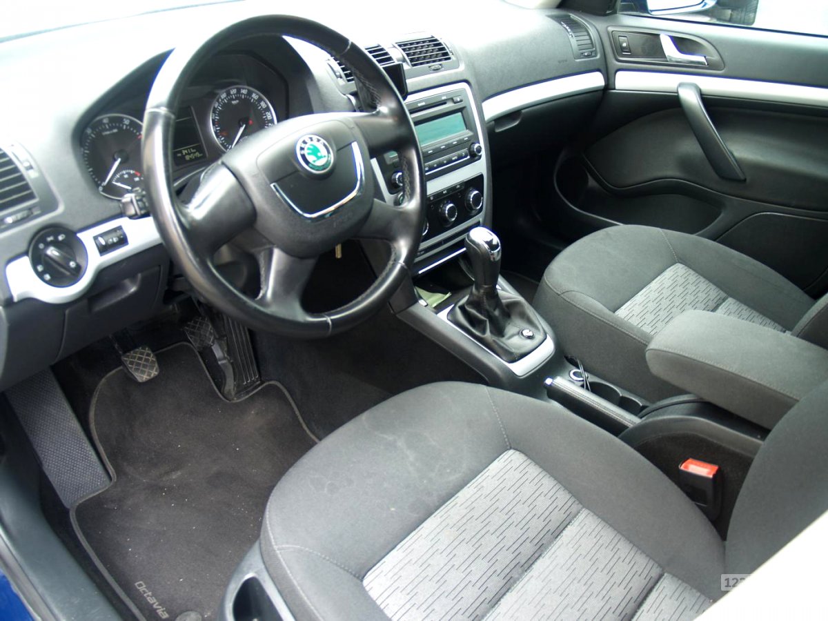 Škoda Octavia, 2011 - pohled č. 9