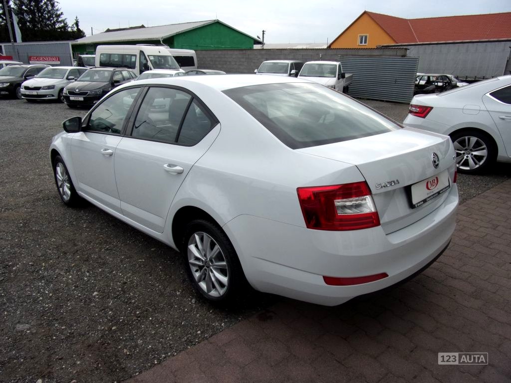 Škoda Octavia, 2016 - pohled č. 3