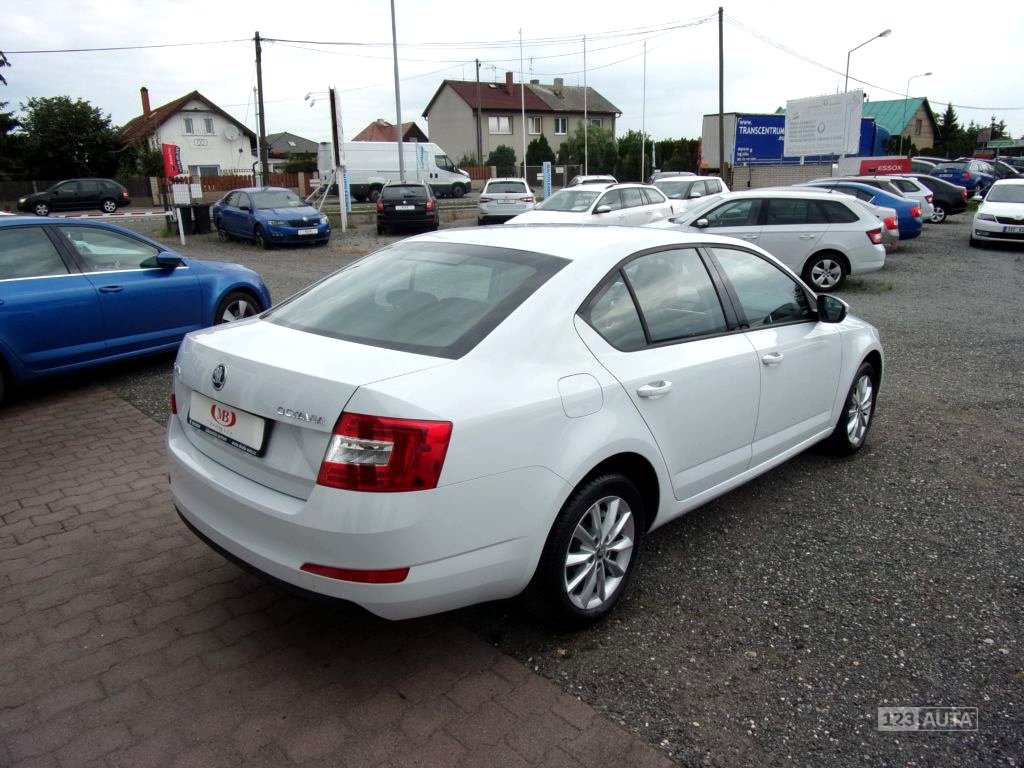Škoda Octavia, 2016 - pohled č. 4