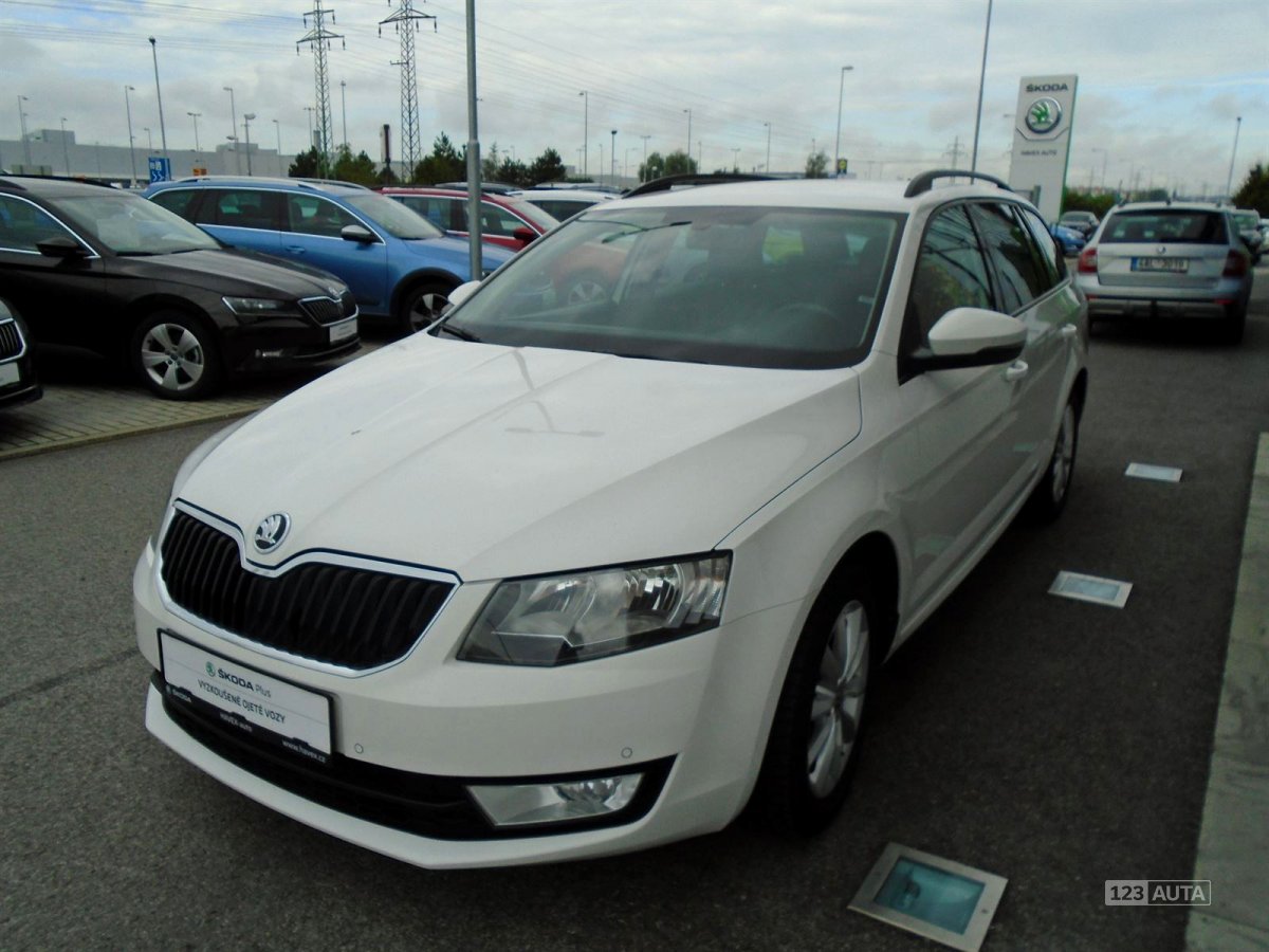 Škoda Octavia, 2013 - celkový pohled