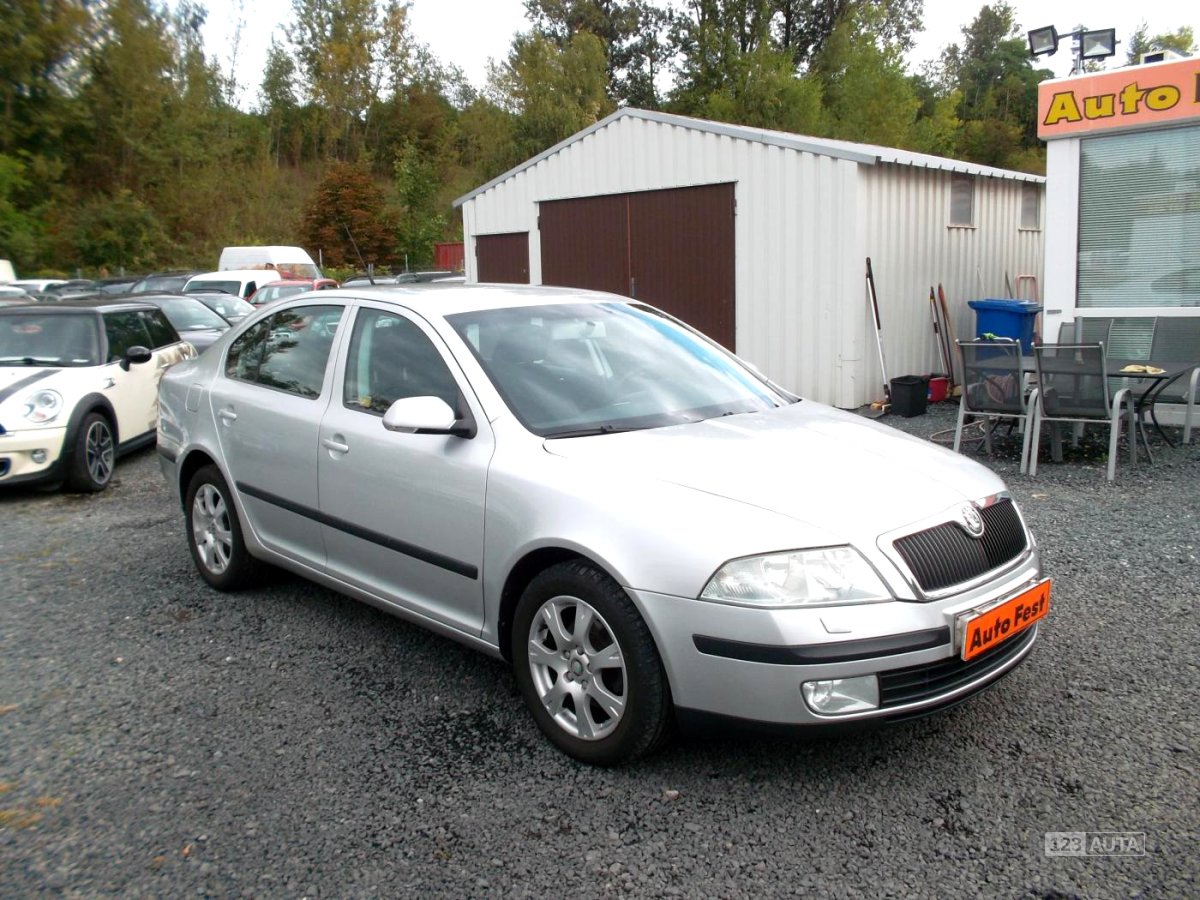Škoda Octavia, 2004 - celkový pohled