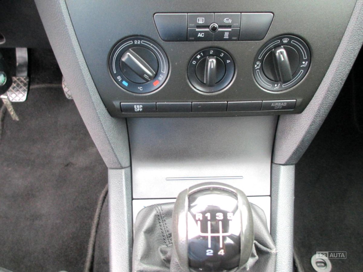 Škoda Octavia, 2006 - pohled č. 11