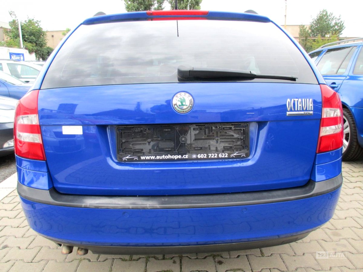 Škoda Octavia, 2006 - pohled č. 5