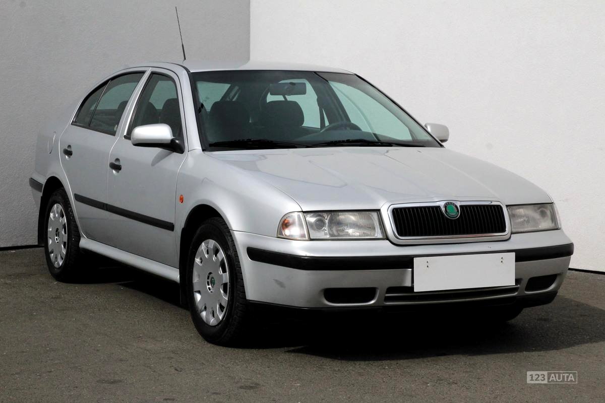 Škoda Octavia, 1999 - celkový pohled