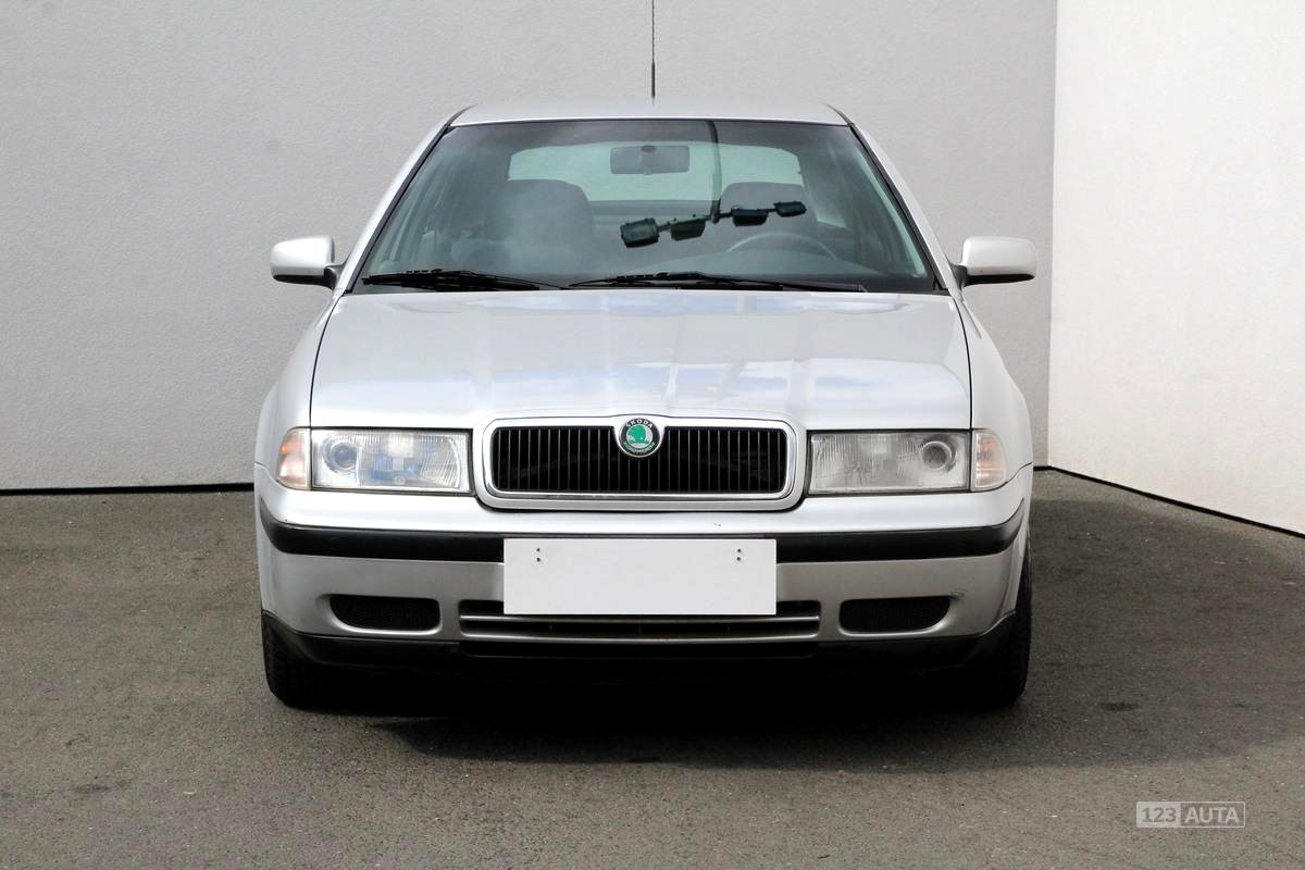 Škoda Octavia, 1999 - pohled č. 2