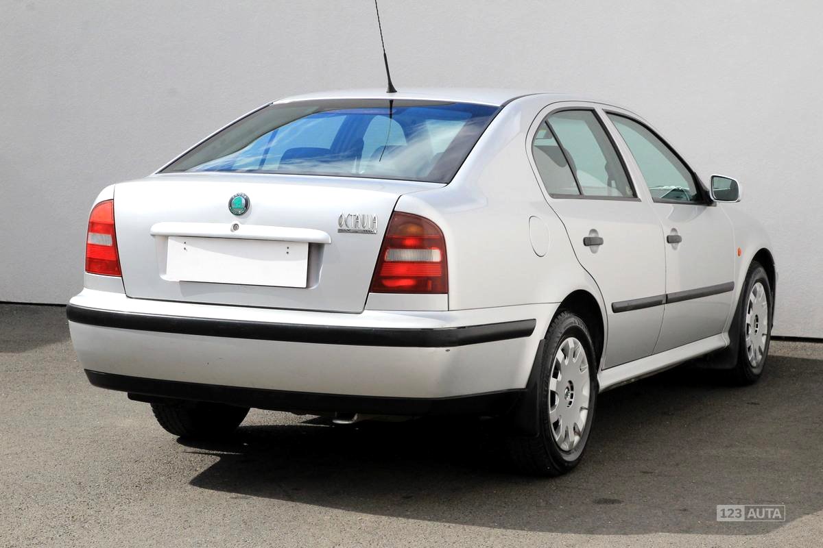 Škoda Octavia, 1999 - pohled č. 5