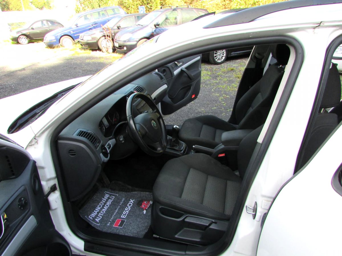 Škoda Octavia, 2008 - pohled č. 14