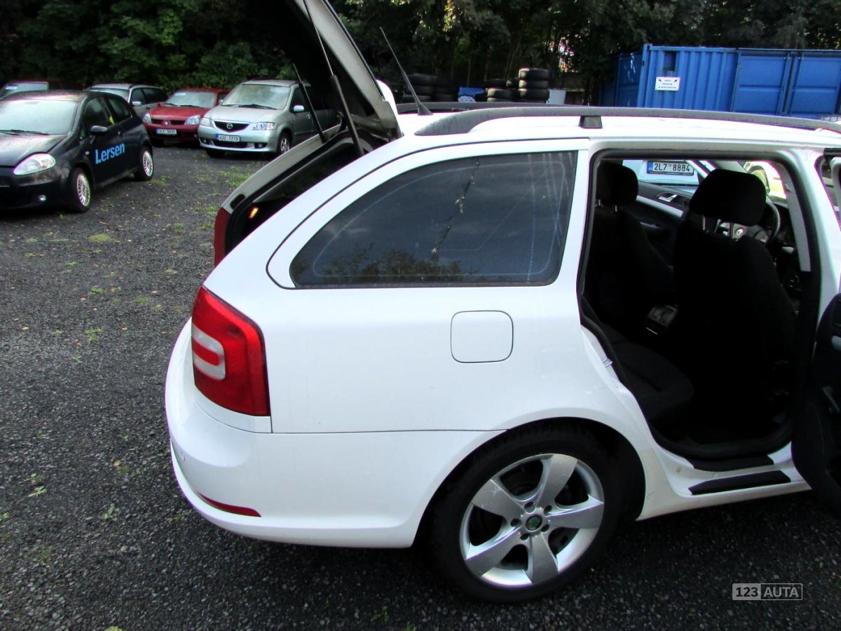 Škoda Octavia, 2008 - pohled č. 24
