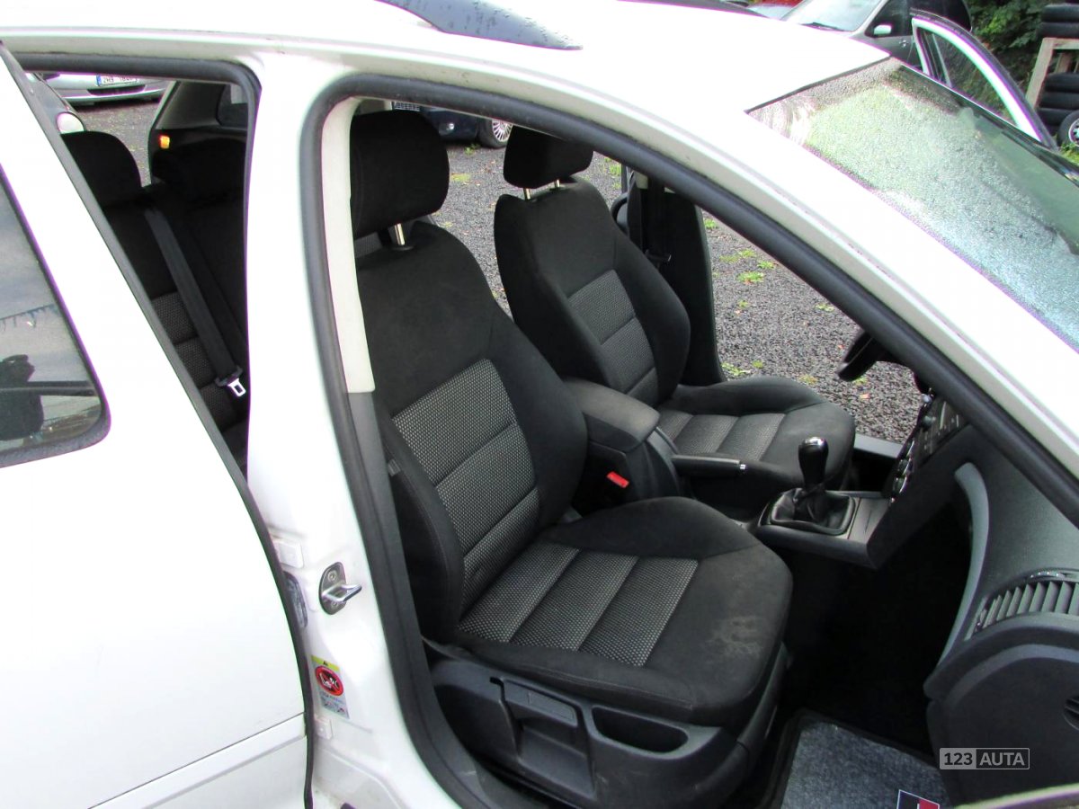 Škoda Octavia, 2008 - pohled č. 25