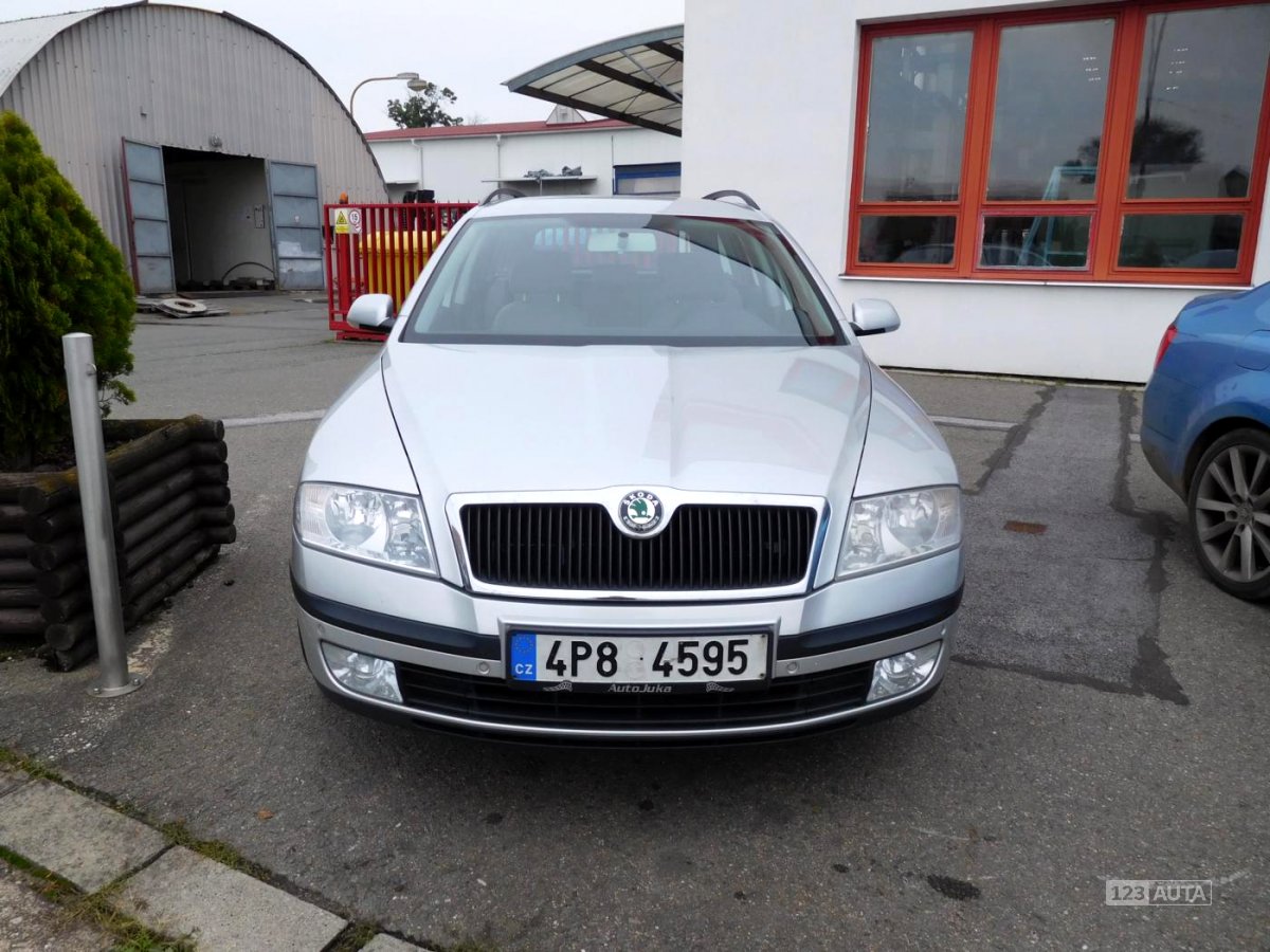 Škoda Octavia, 2006 - pohled č. 2