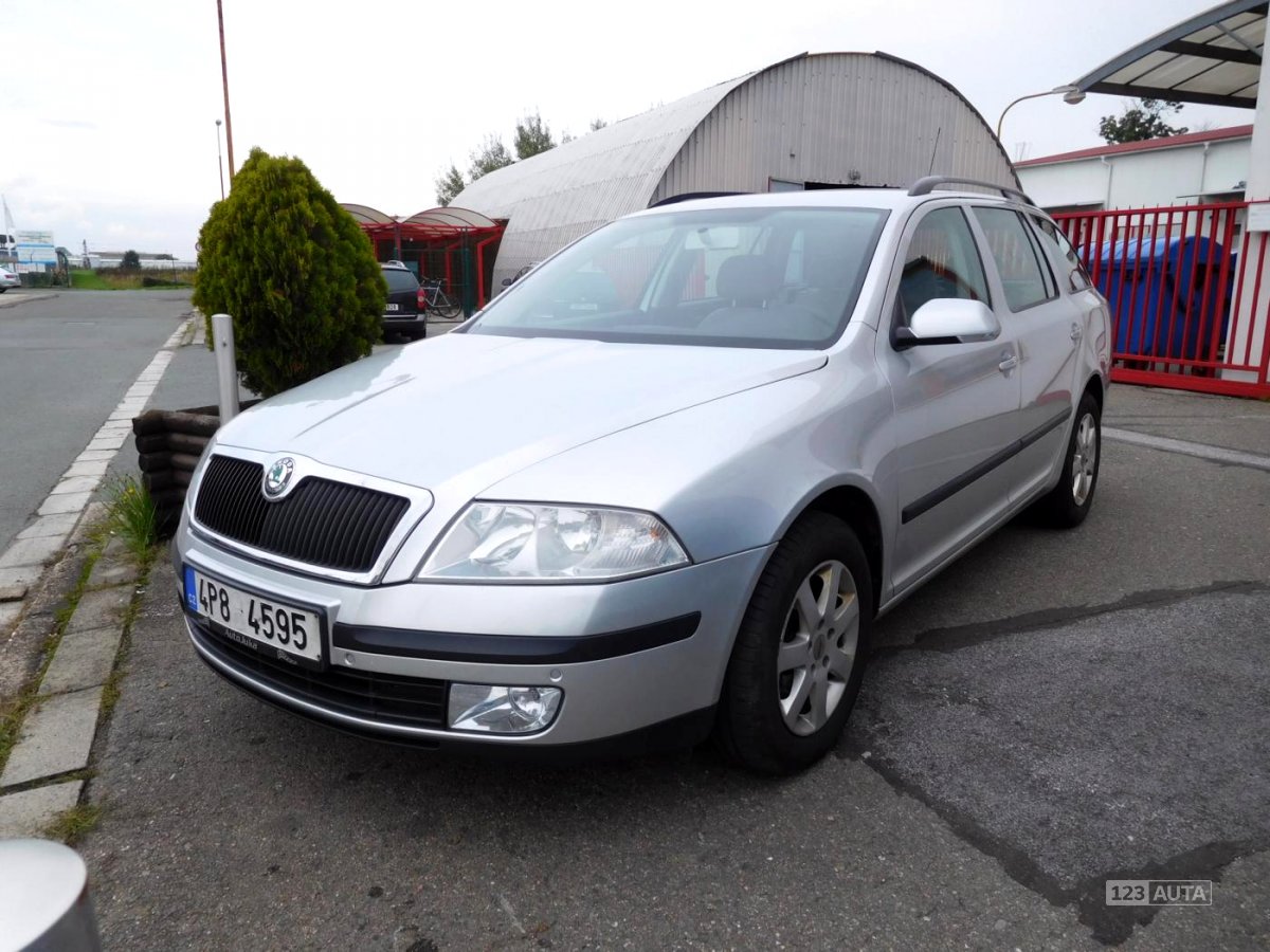 Škoda Octavia, 2006 - pohled č. 26
