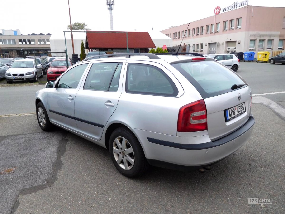 Škoda Octavia, 2006 - pohled č. 8