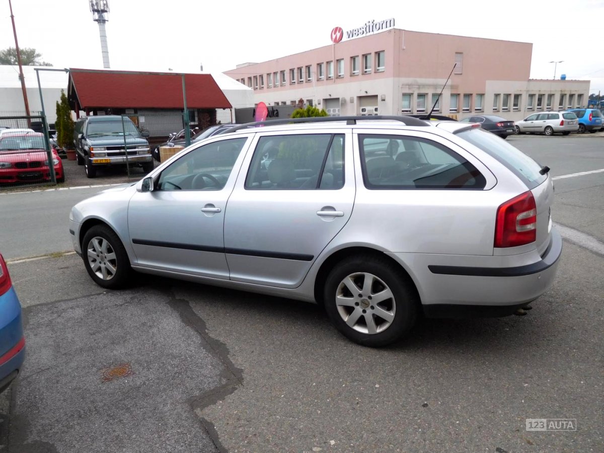 Škoda Octavia, 2006 - pohled č. 9