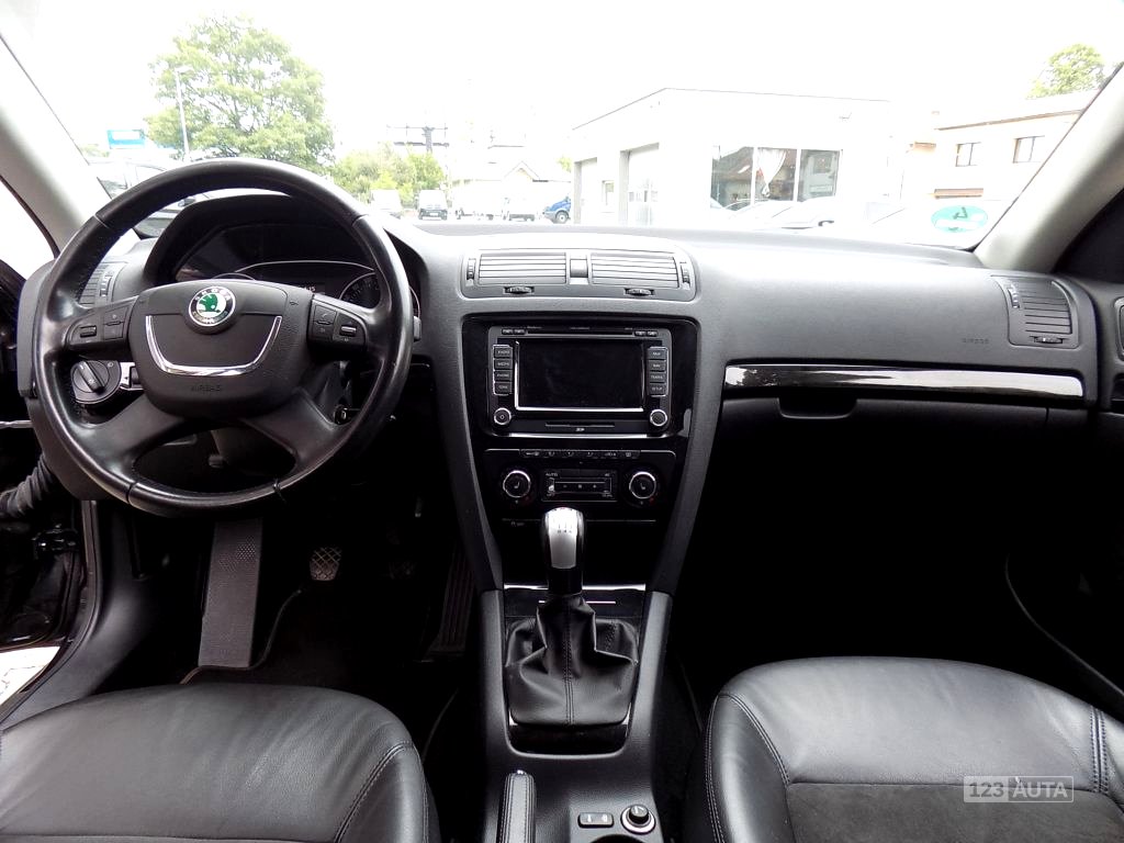 Škoda Octavia, 2010 - pohled č. 10