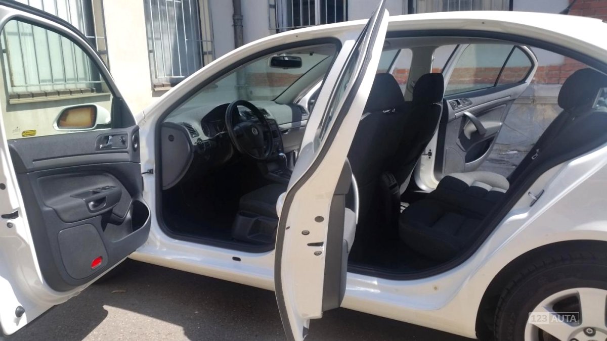 Škoda Octavia, 2008 - pohled č. 14