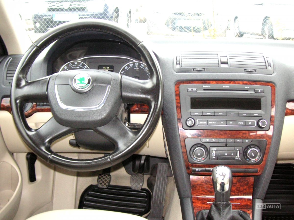 Škoda Octavia, 2010 - pohled č. 11